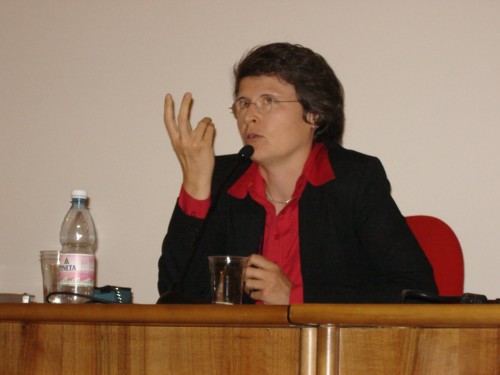 Janique Perrin